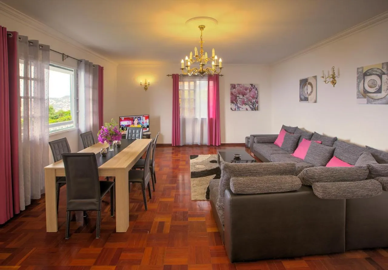 Charming Apartments In Funchal - Sao Goncalo