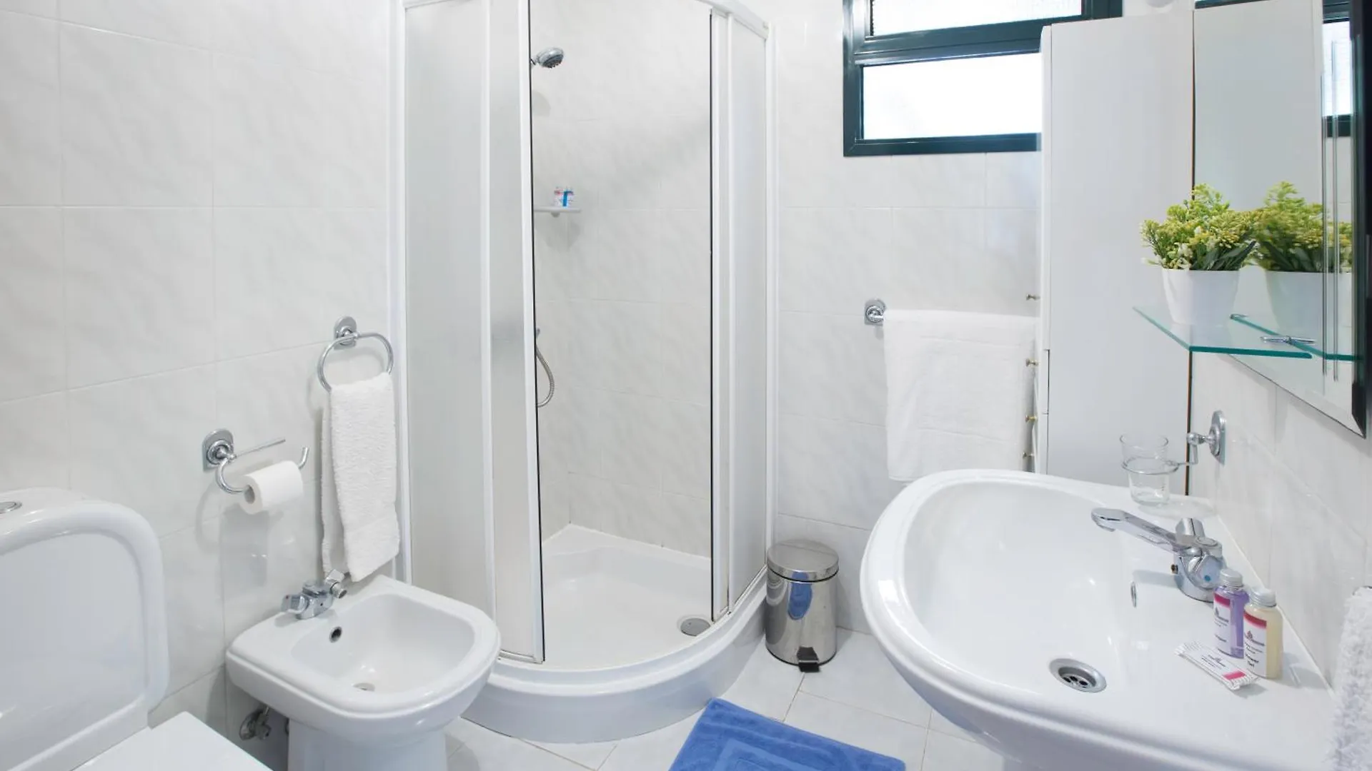 Charming Apartments In Funchal - Sao Goncalo Funchal (Madeira)