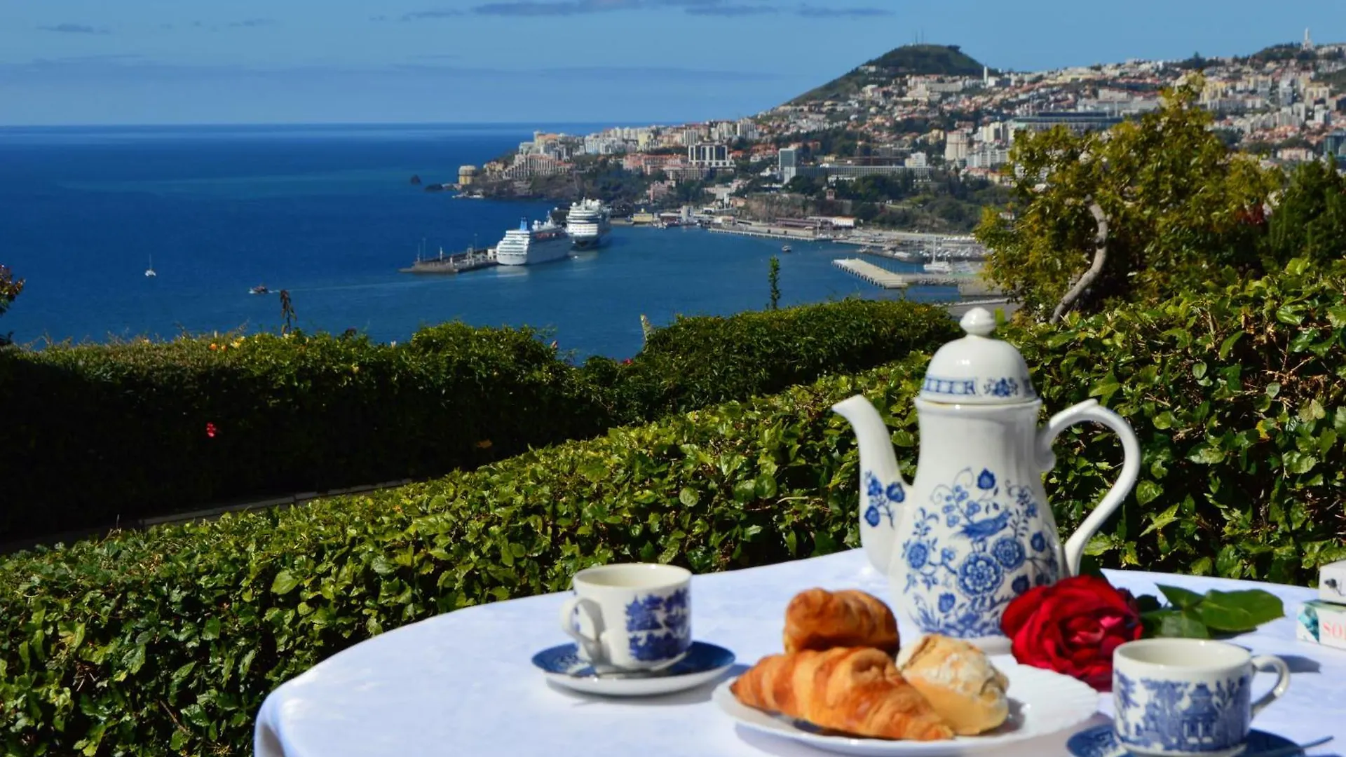 Vakantiehuis Charming Apartments In Funchal - Sao Goncalo